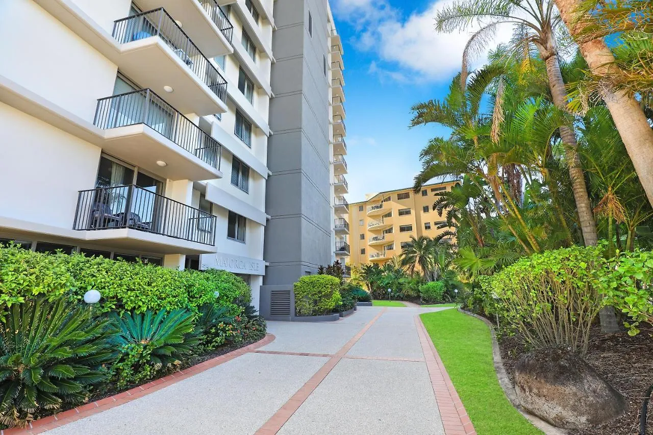 ****  Majorca Isle Beachside Resort Maroochydore Australia