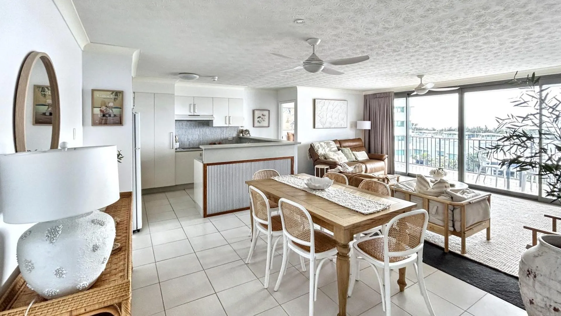 מרוצ'ידור Majorca Isle Beachside Resort