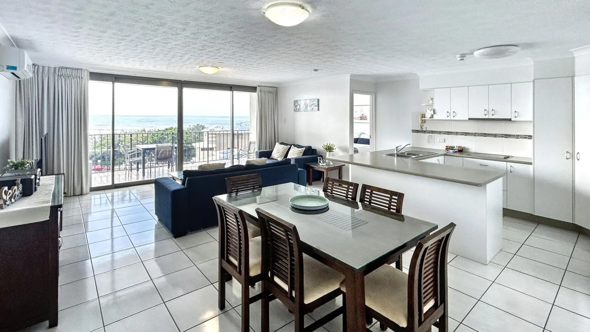 מרוצ'ידור Majorca Isle Beachside Resort